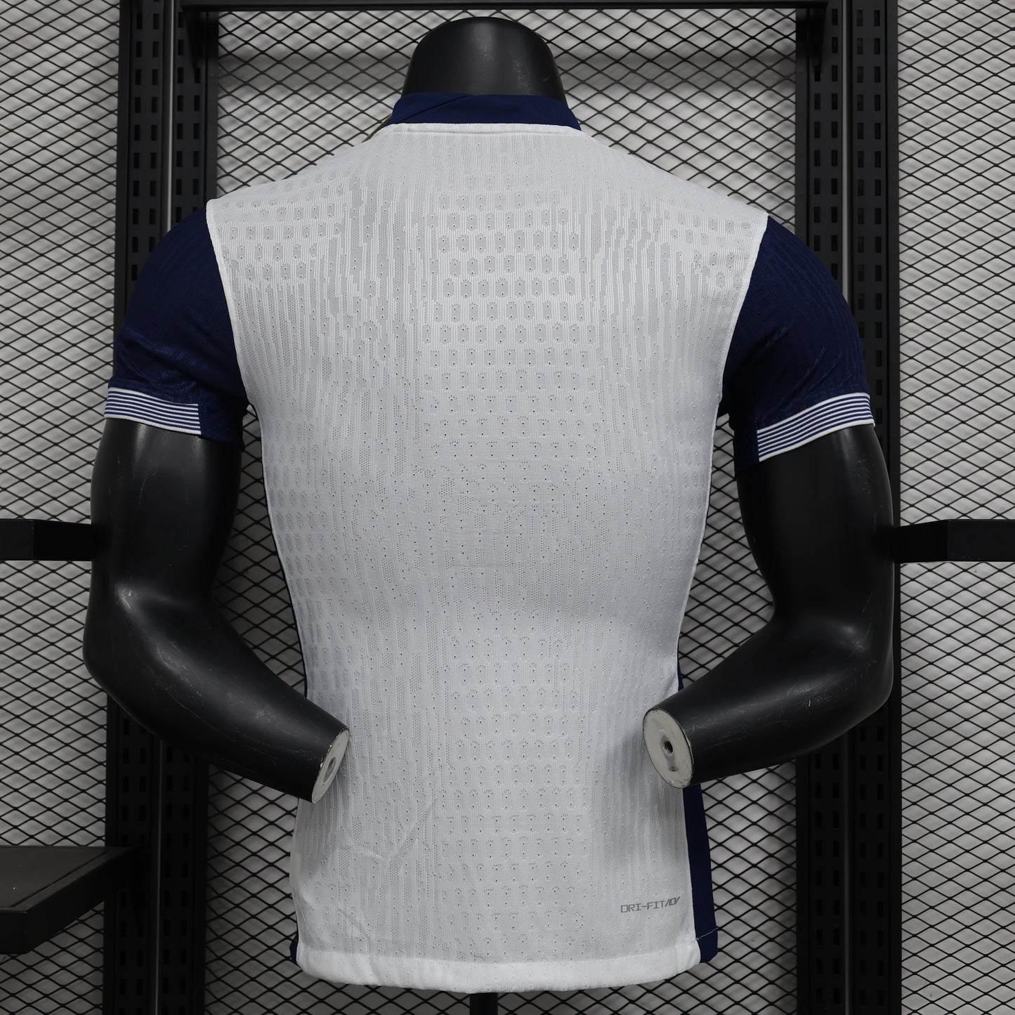 Camisa Tottenham I 2024/25 - Jogador Masculina - Branca e Azul