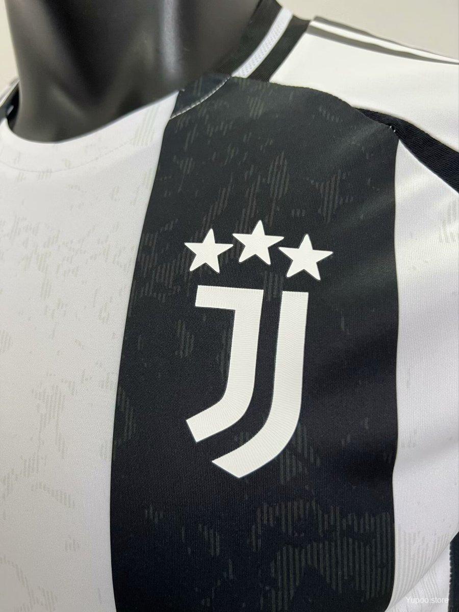 Camisa Juventus I 2025/26 - Jogador Masculina - Branca e Preta