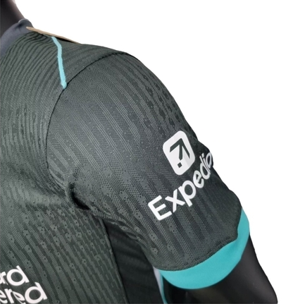 Camisa Liverpool II 2024/25 - Jogador Masculina - Verde com detalhes em azul