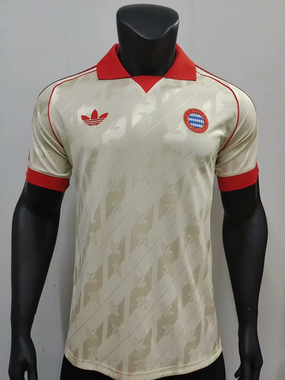 Camisa Bayern de Munique Lifestyler 2024/25 - Jogador Masculina - Bege